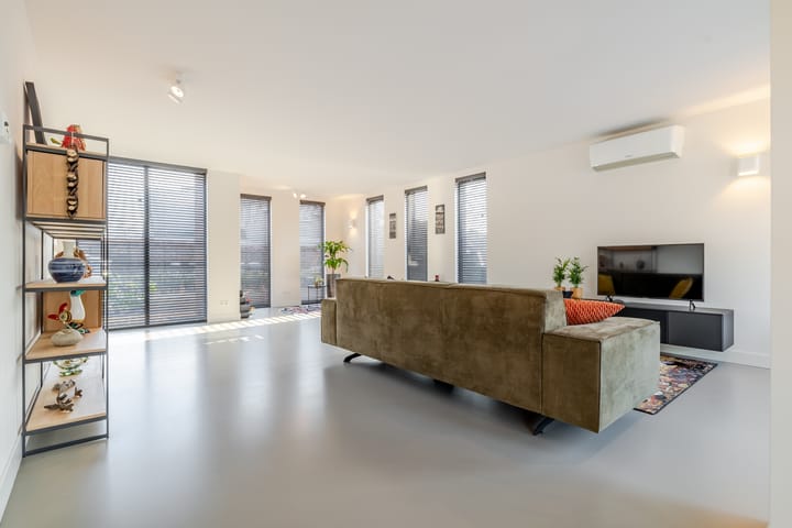 Foto 10 van Rosa Manusstraat 3