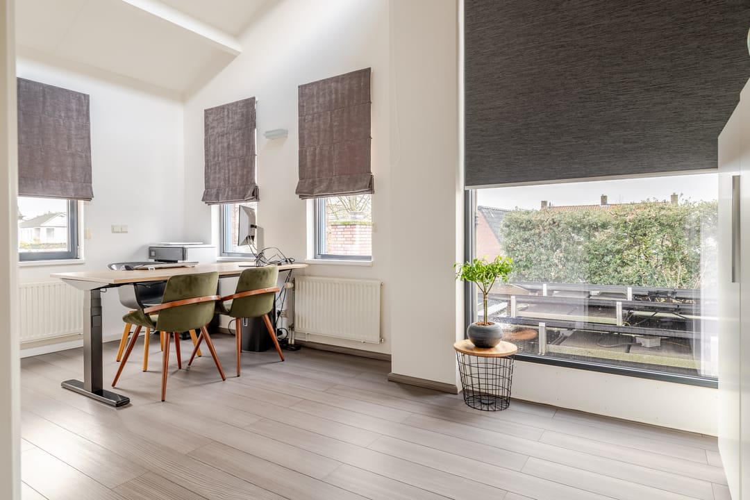 Foto 31 van Rosa Manusstraat 3