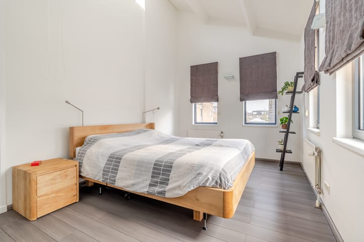 Foto 36 van Rosa Manusstraat 3