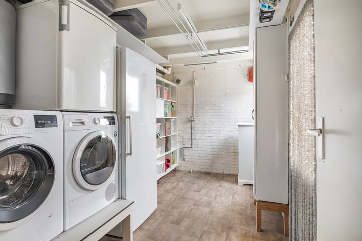 Foto 17 van D.S. Bangmastrjitte 64