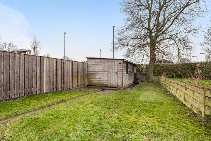 Foto 21 van D.S. Bangmastrjitte 64