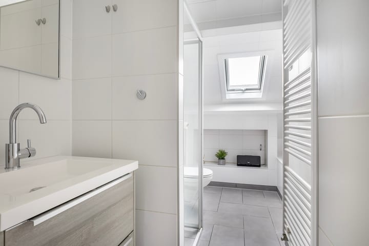 Foto 28 van D.S. Bangmastrjitte 64