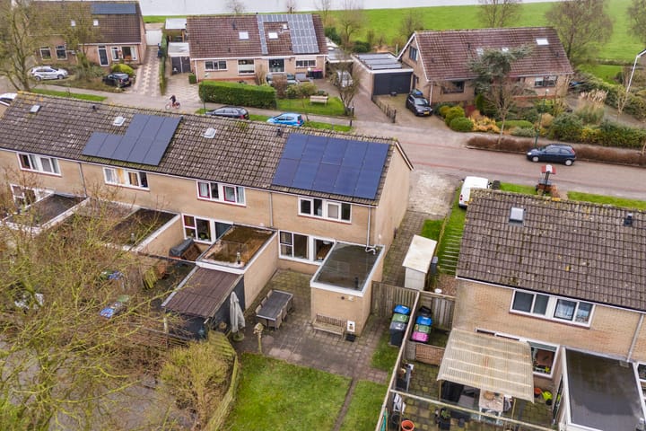 Foto 38 van D.S. Bangmastrjitte 64