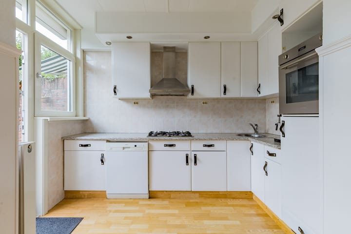 Foto 12 van Kennemerlaan 156