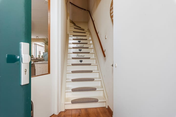 Foto 5 van Boterbloem 28