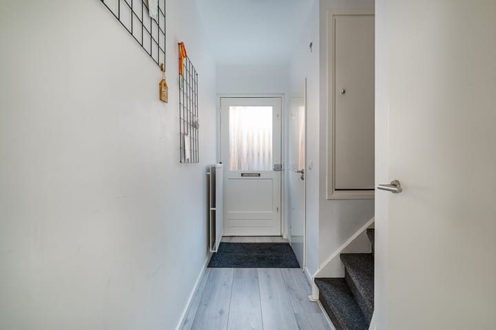 Foto 8 van Hoefsmidwei 42