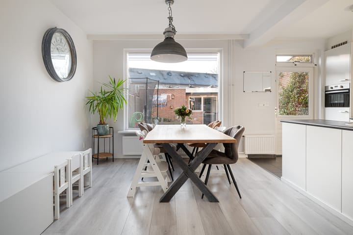 Foto 13 van Hoefsmidwei 42