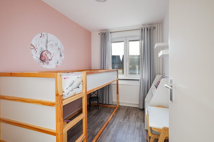 Foto 16 van Hoefsmidwei 42