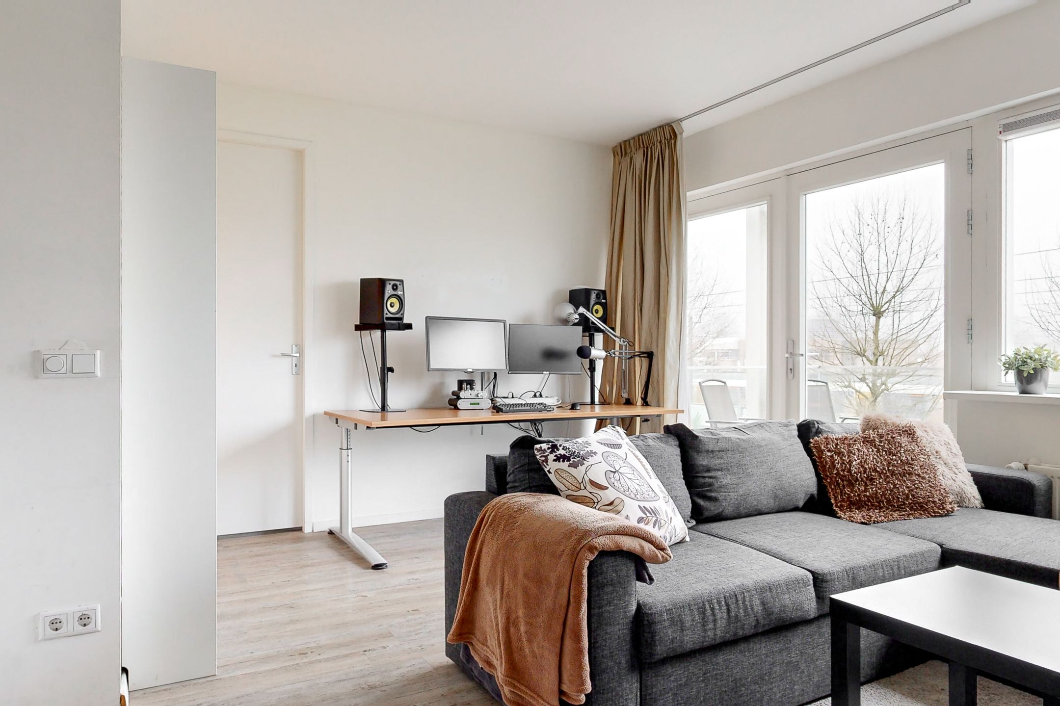 Foto 6 van Randhoeve 223-303