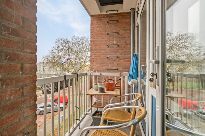 Foto 17 van Newtonstraat 28