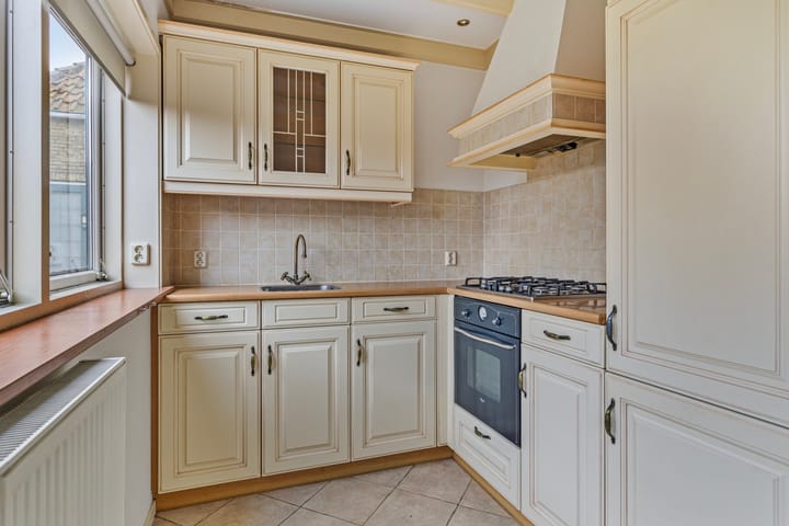 Foto 10 van Karremanstraat 15