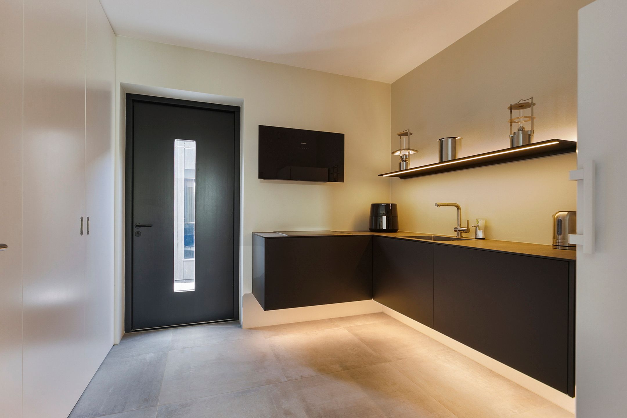 Foto 18 van van der Manderelaan 11