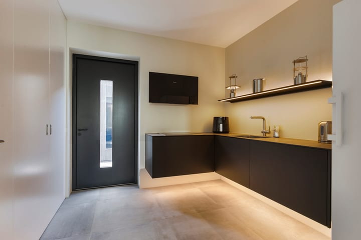 Foto 18 van van der Manderelaan 11