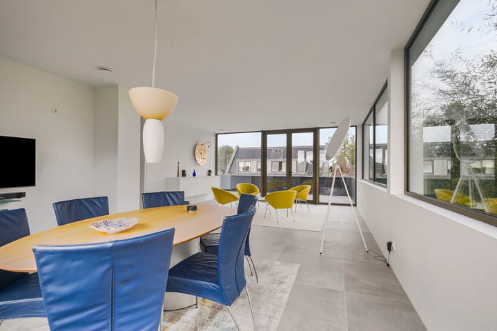 Foto 26 van van der Manderelaan 11