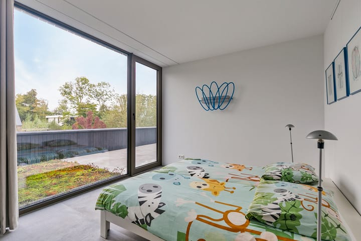 Foto 37 van van der Manderelaan 11