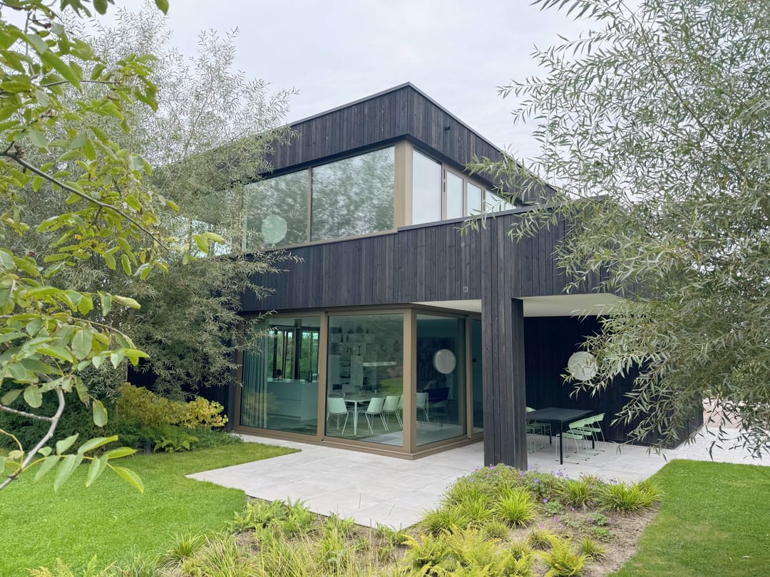 Foto 41 van van der Manderelaan 11