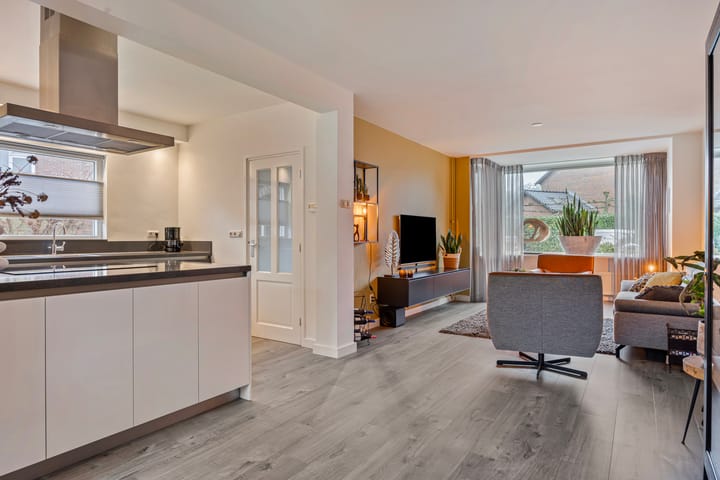 Foto 7 van Cort van der Lindenlaan 41