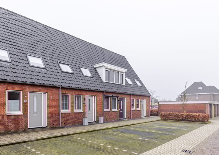 Foto 38 van Meidoornstraat 15