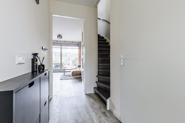 Foto 16 van Meidoornstraat 15