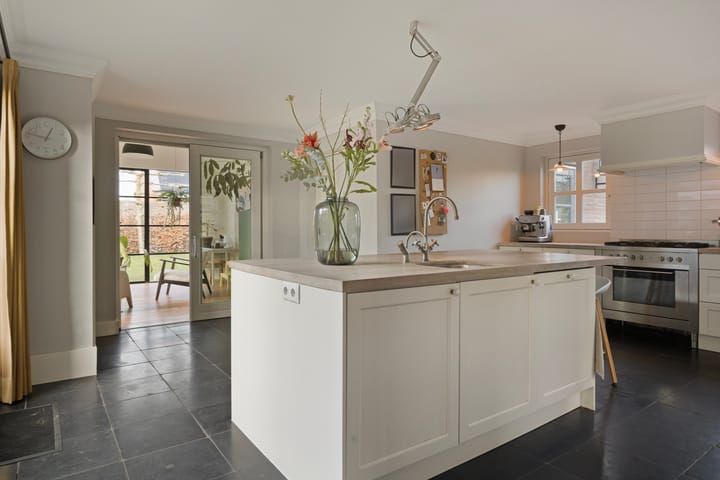 Foto 14 van Bernsestraat 3