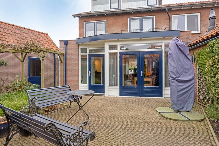 Foto 37 van Cort van der Lindenlaan 41