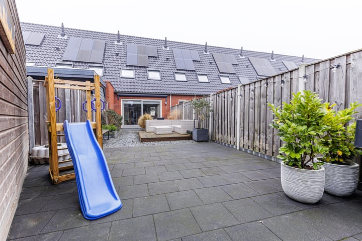 Foto 30 van Meidoornstraat 15