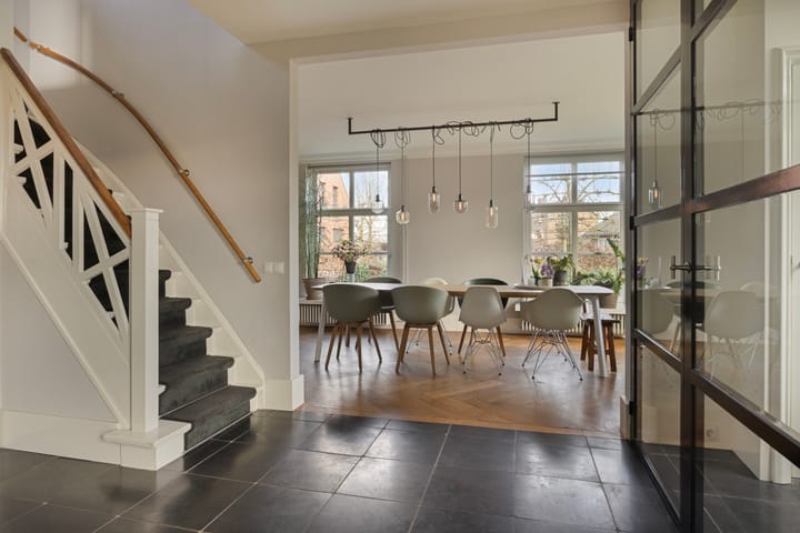 Foto 24 van Bernsestraat 3