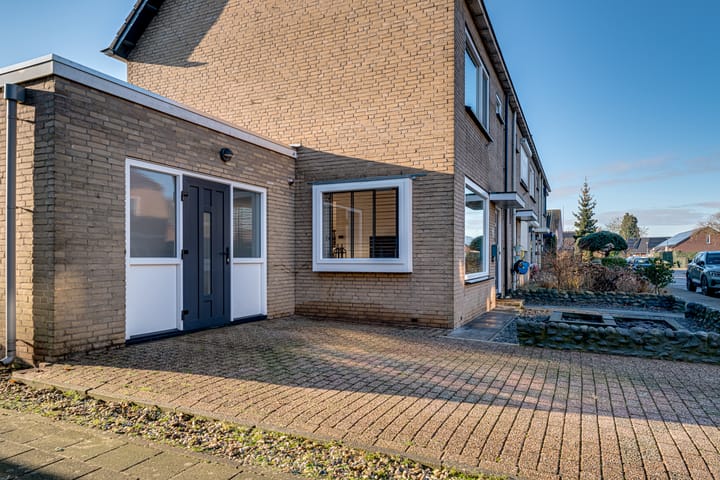 Foto 8 van Antoniusstraat 9