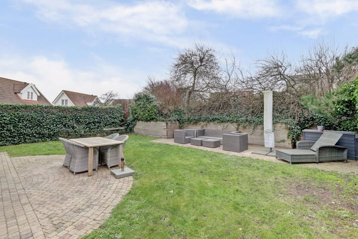 Photo 3 of De Heeren van 's-Gravensande 172