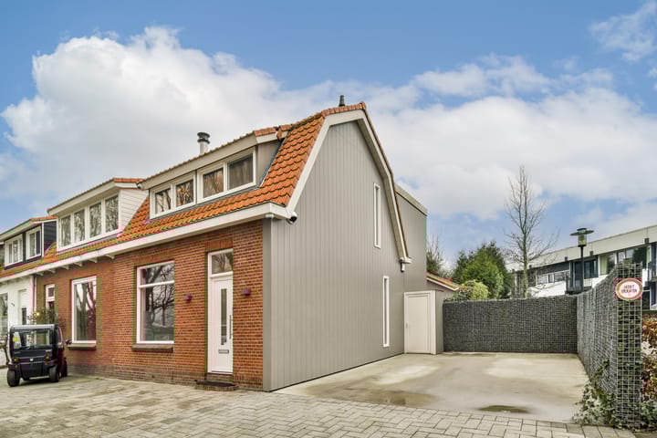 Foto 2 van Voorhout 121