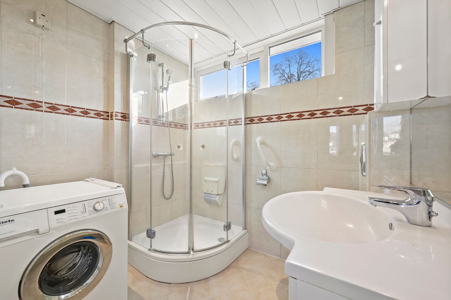 Photo 29 of Graaf Adolflaan 3