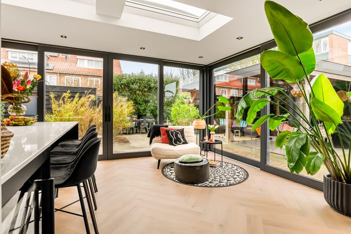 Foto 3 van Roos en Beeklaan 73