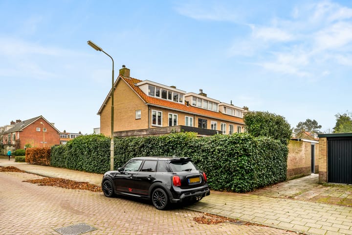 Photo 7 of Roos en Beeklaan 73