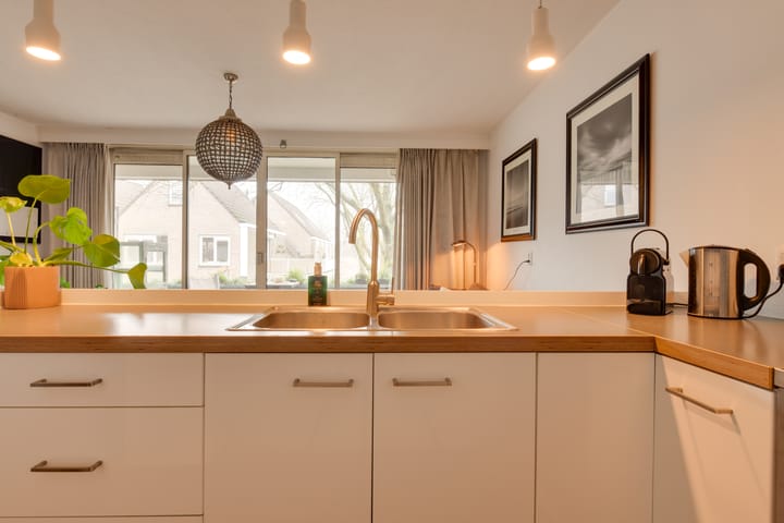 Foto 12 van Jan Oldenburglaan 21-A