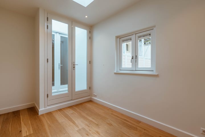 Foto 19 van Nieuwe Leliestraat 168-H