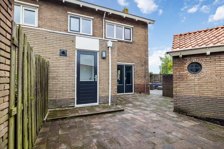 Foto 23 van Eeltje Halbertsmastraat 14