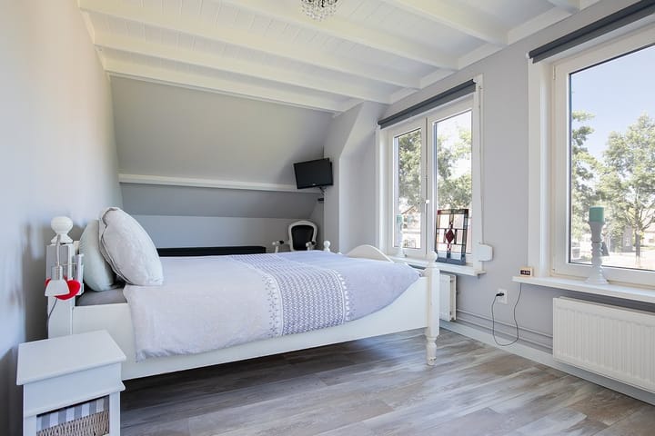 Foto 23 van Smitsweg 18