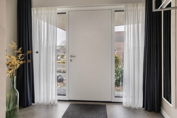 Foto 5 van Zwanebloem 10