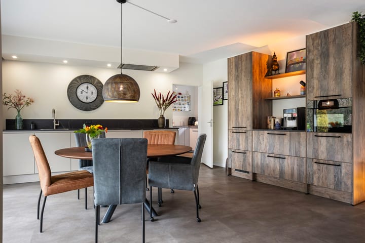 Foto 16 van Zwanebloem 10