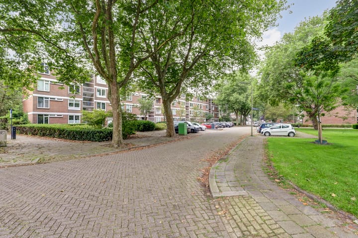 Foto 2 van Van Beethovenstraat 19