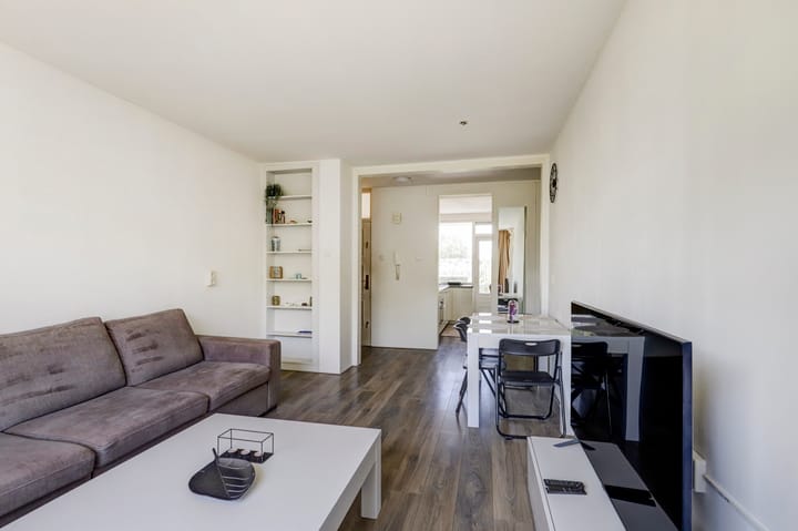 Foto 8 van Van Beethovenstraat 19