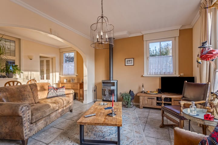 Foto 2 van Wouwseweg 3