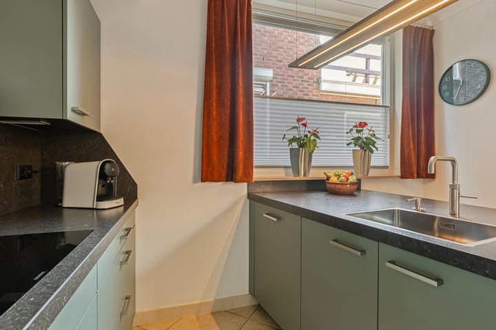 Foto 17 van Molenstraat 16