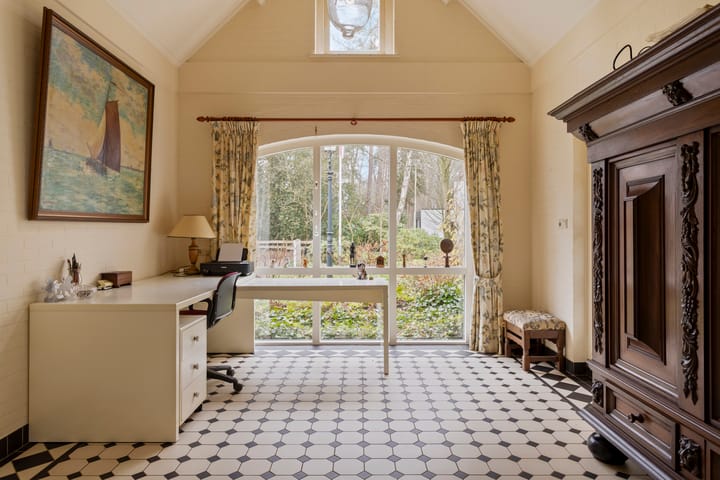 Foto 23 van Dennenlaan 4