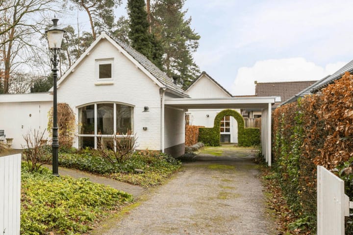 Foto 35 van Dennenlaan 4