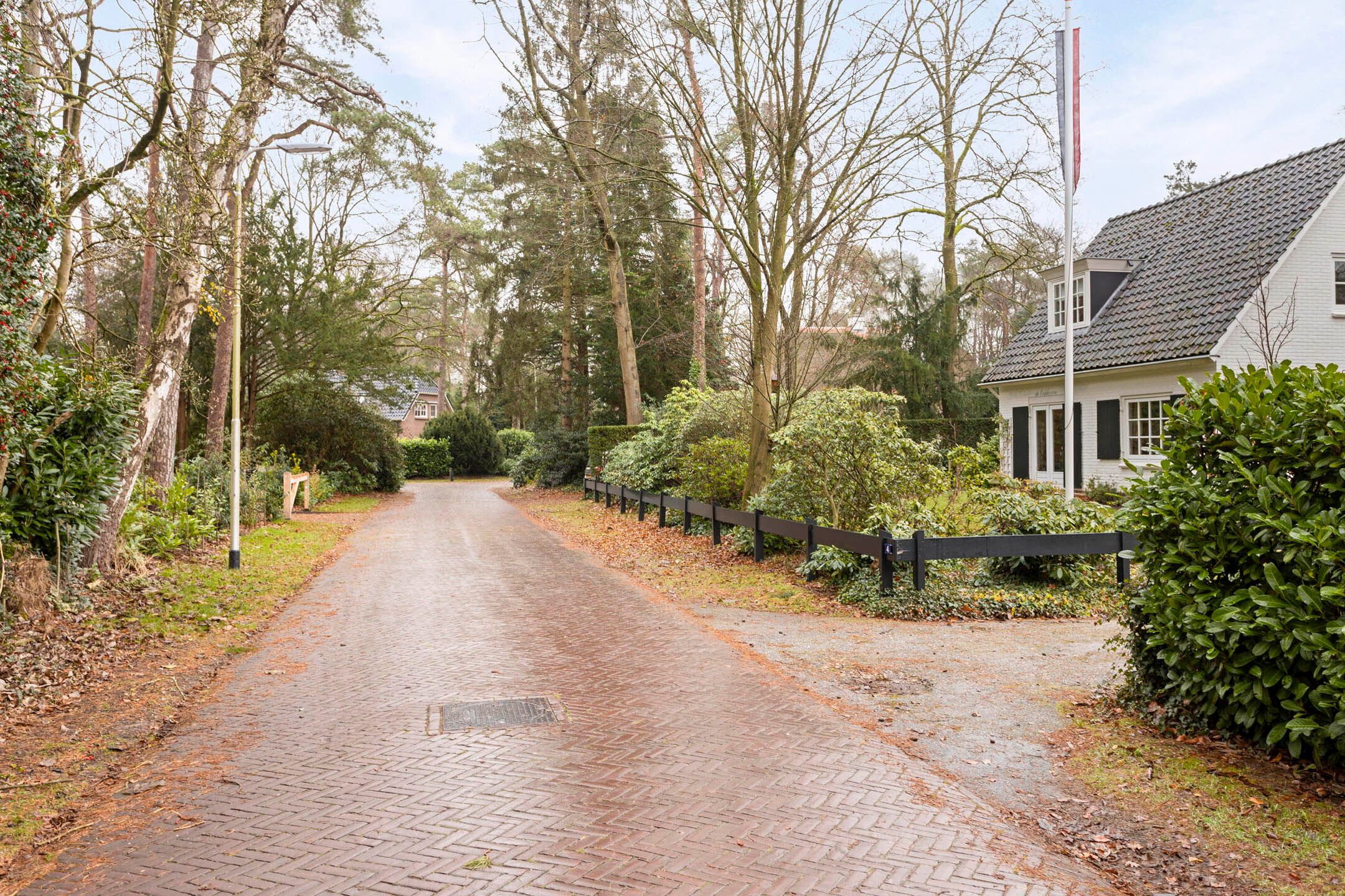 Foto 45 van Dennenlaan 4