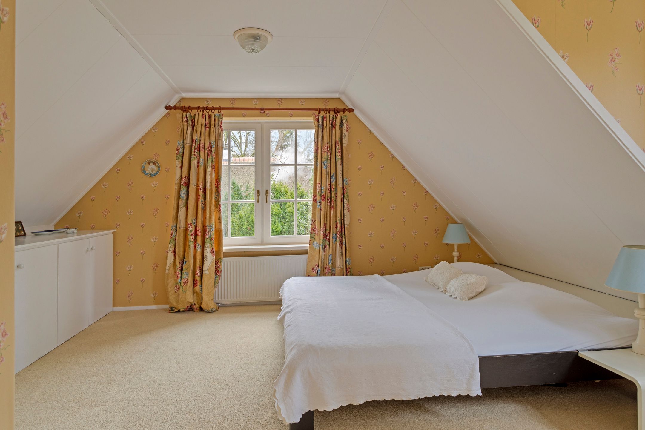 Foto 30 van Dennenlaan 4