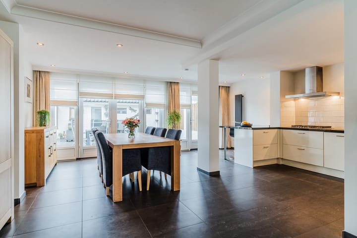 Foto 15 van Dussekstraat 97