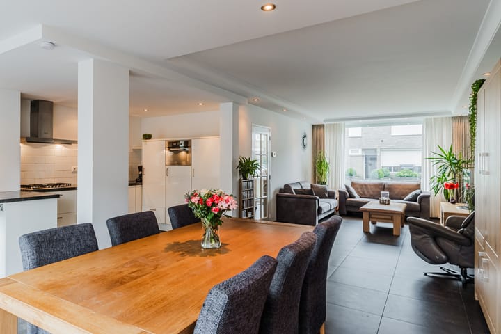 Foto 18 van Dussekstraat 97