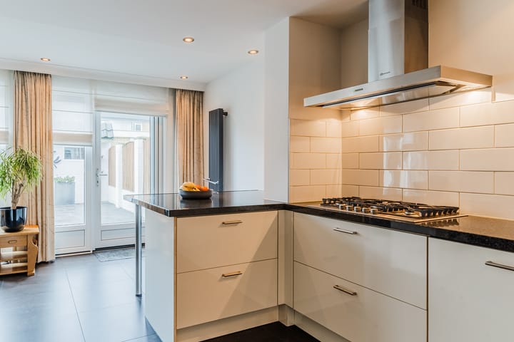 Foto 23 van Dussekstraat 97